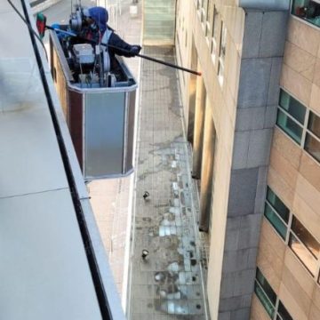 Specialistische diensten csu glasbewassing gevel vloer