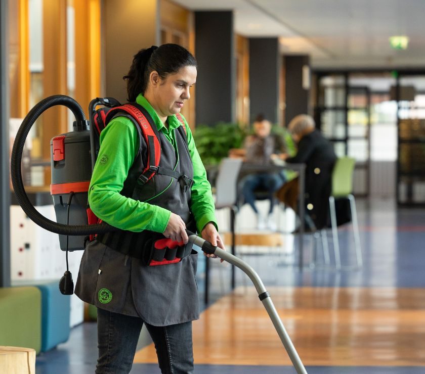 Mens en techniek hand in hand bij csu innoveren voor onze mensen samen scherp samen slimmer