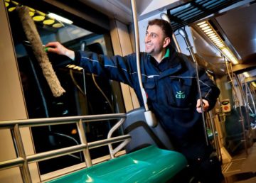 Schoonmaak csu vervoer