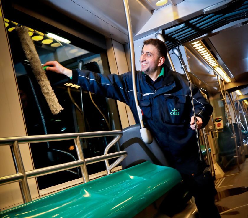 Schoonmaak csu vervoer